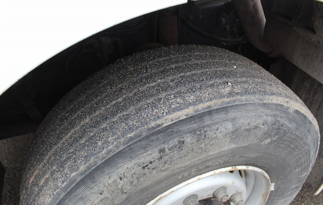 Тягач КАМАЗ 65806: фото 13