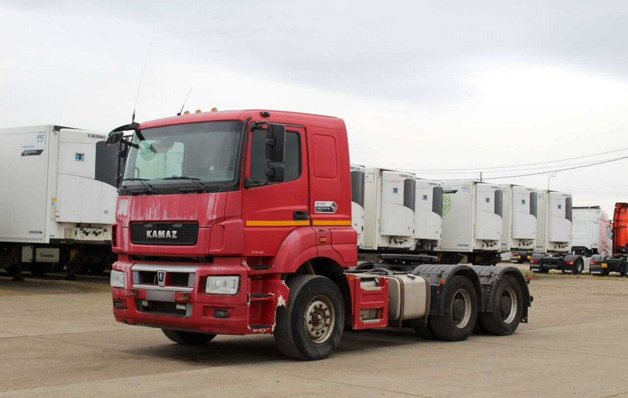 КАМАЗ 65806 - Тягач: фото 3 КАМАЗ 65806 - Тягач: фото 3