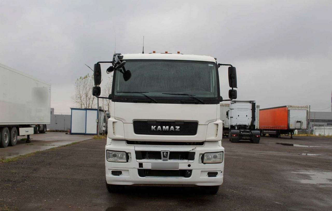 КАМАЗ 65806 - Тягач: фото 2 КАМАЗ 65806 - Тягач: фото 2