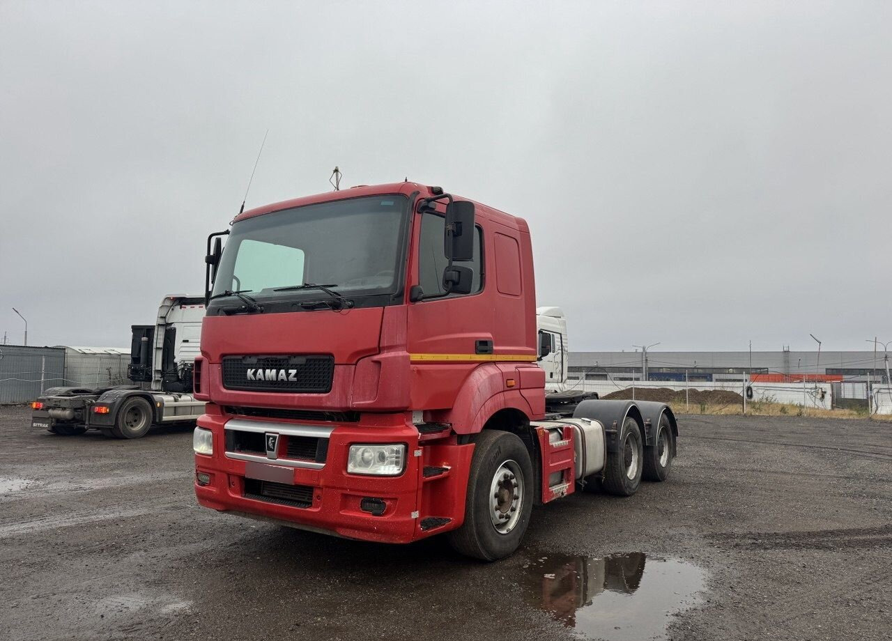 КАМАЗ 65806 - Тягач: фото 3 КАМАЗ 65806 - Тягач: фото 3