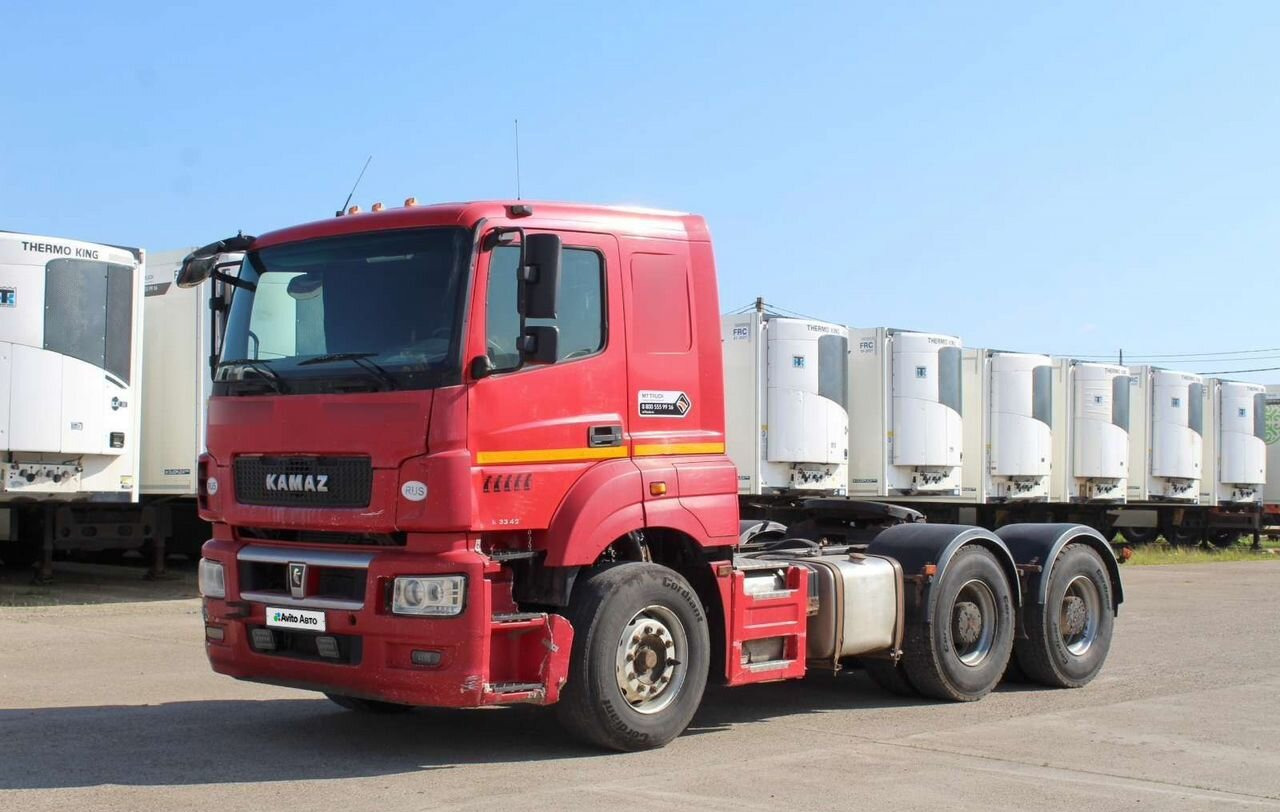 КАМАЗ 65806 - Тягач: фото 3 КАМАЗ 65806 - Тягач: фото 3