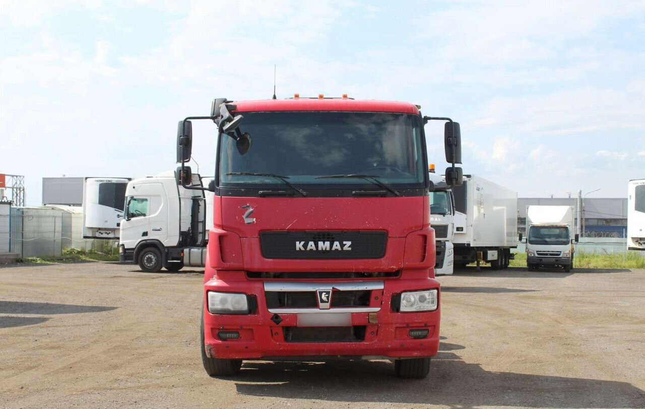 КАМАЗ 65806 - Тягач: фото 2 КАМАЗ 65806 - Тягач: фото 2