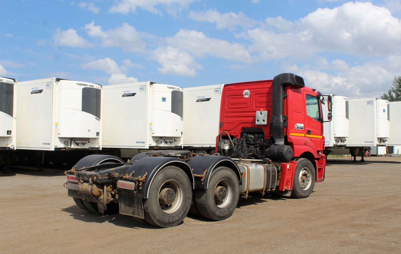 Тягач КАМАЗ 65806: фото 7