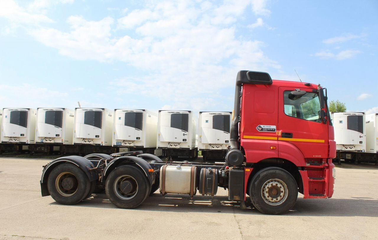 Тягач КАМАЗ 65806: фото 8