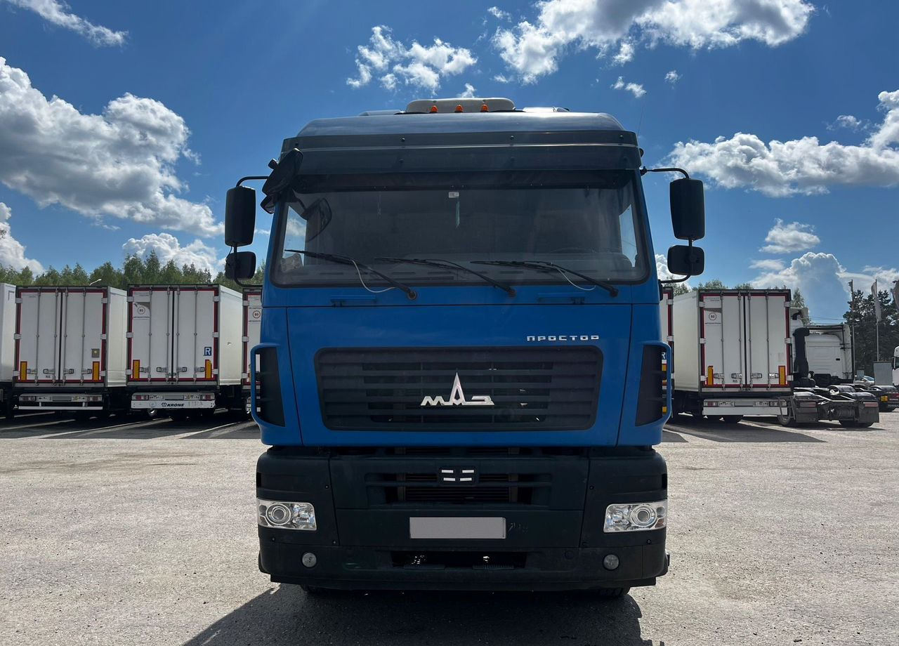 МАЗ 544028 - Тягач: фото 2 МАЗ 544028 - Тягач: фото 2