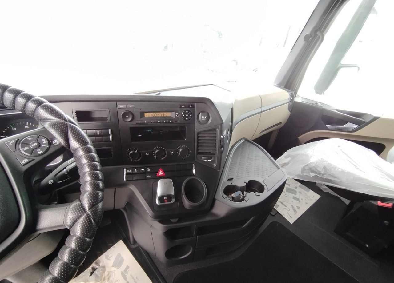 Тягач Mercedes-Benz Actros: фото 11