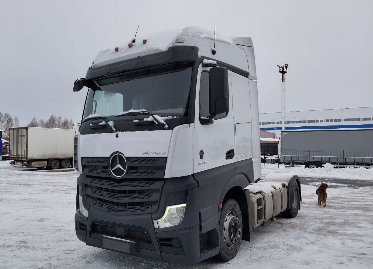 Mercedes-Benz Actros - Тягач: фото 3 Mercedes-Benz Actros - Тягач: фото 3