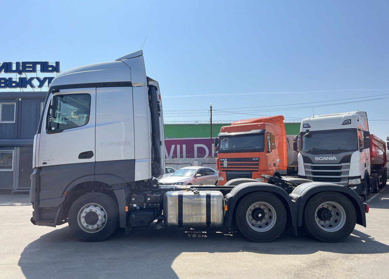 Mercedes-Benz Actros - Тягач: фото 4 Mercedes-Benz Actros - Тягач: фото 4
