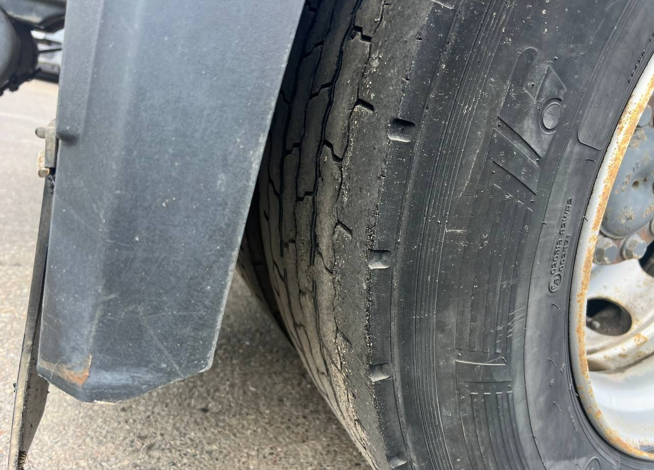 Тягач Mercedes-Benz Actros: фото 10 Тягач Mercedes-Benz Actros: фото 10