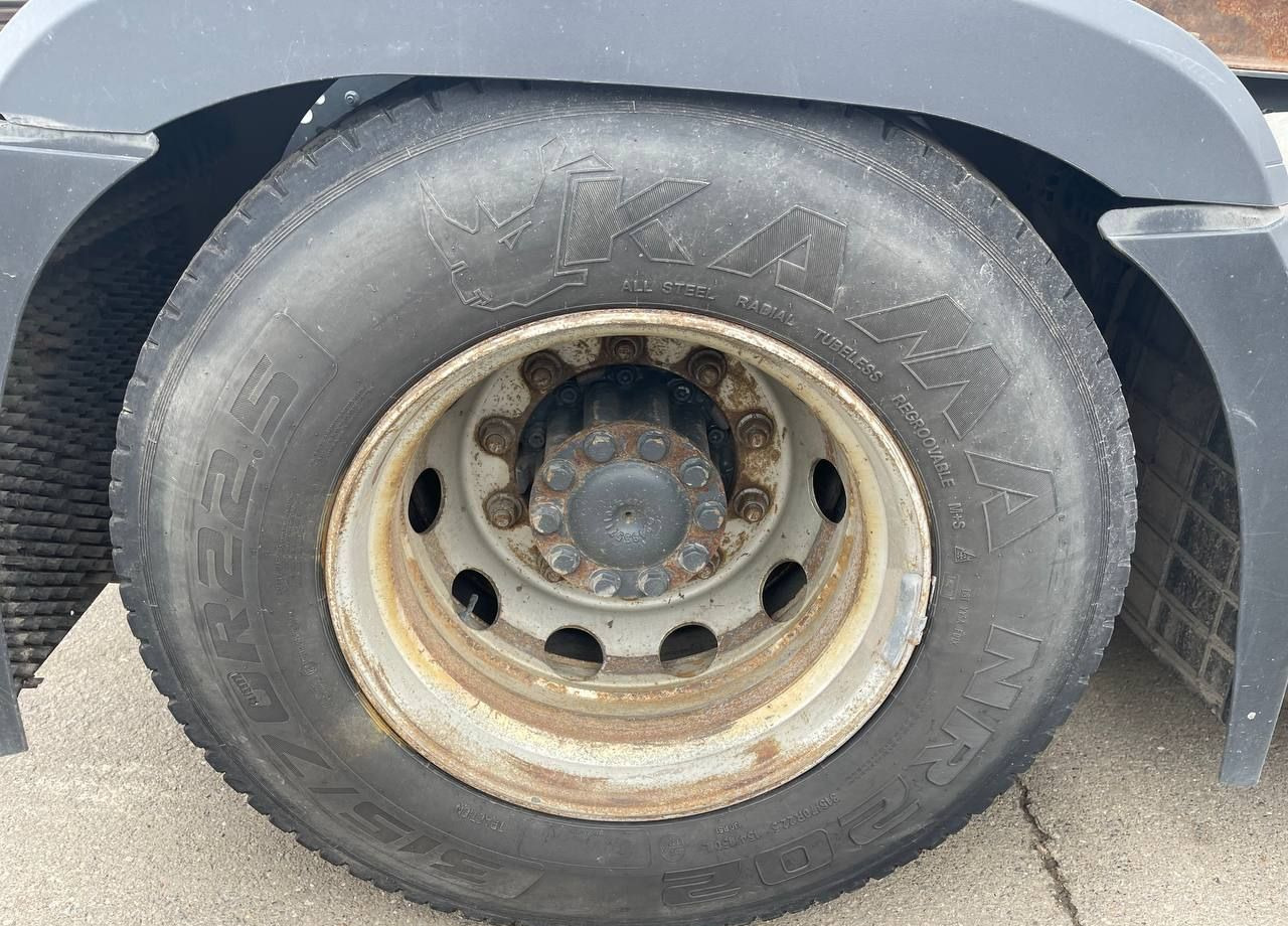 Тягач Mercedes-Benz Actros: фото 12 Тягач Mercedes-Benz Actros: фото 12