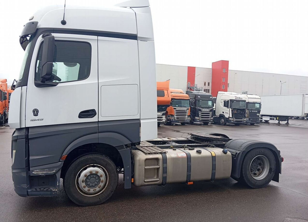 Mercedes-Benz Actros - Тягач: фото 4 Mercedes-Benz Actros - Тягач: фото 4