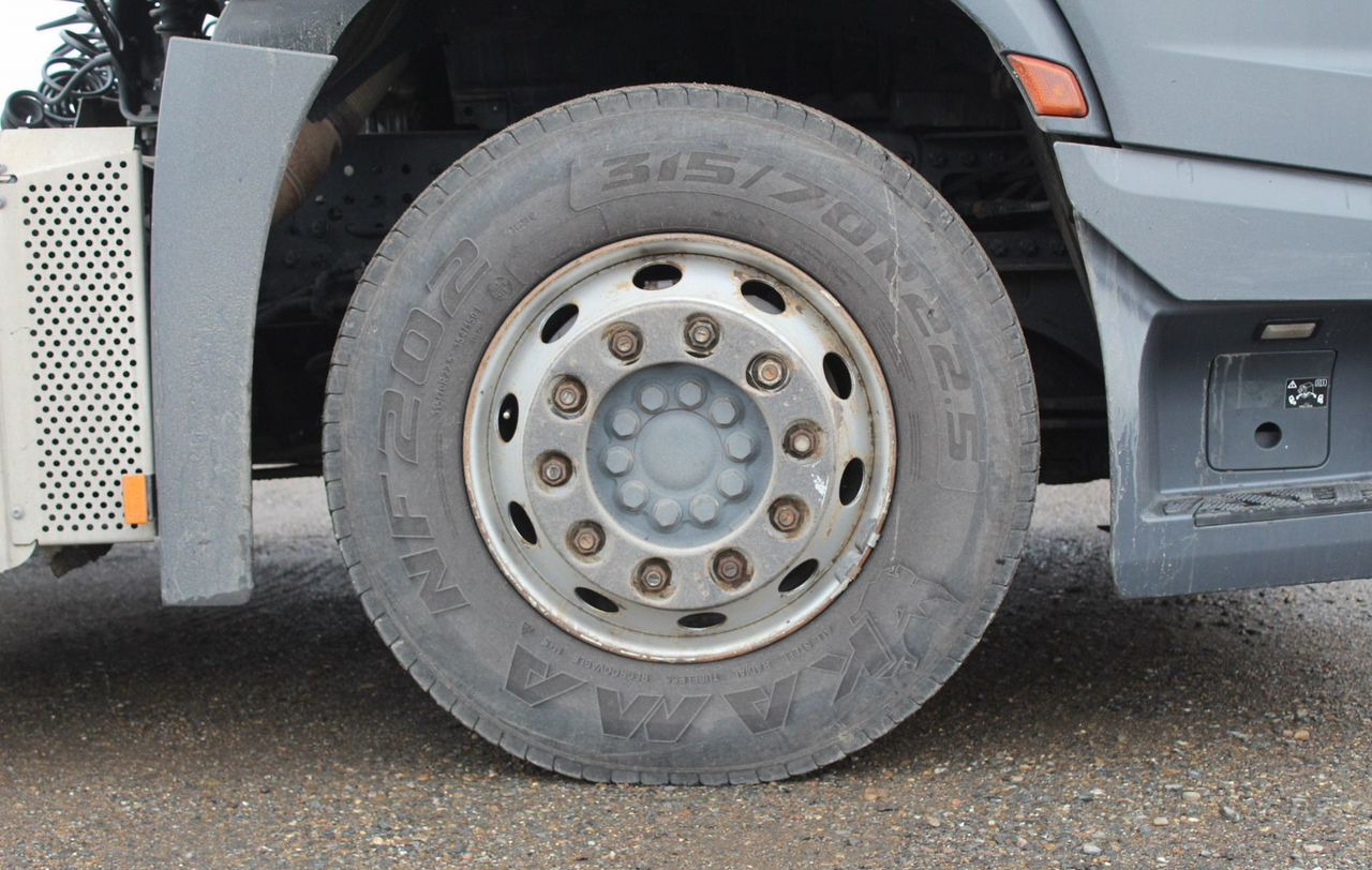 Тягач Mercedes-Benz Actros: фото 11