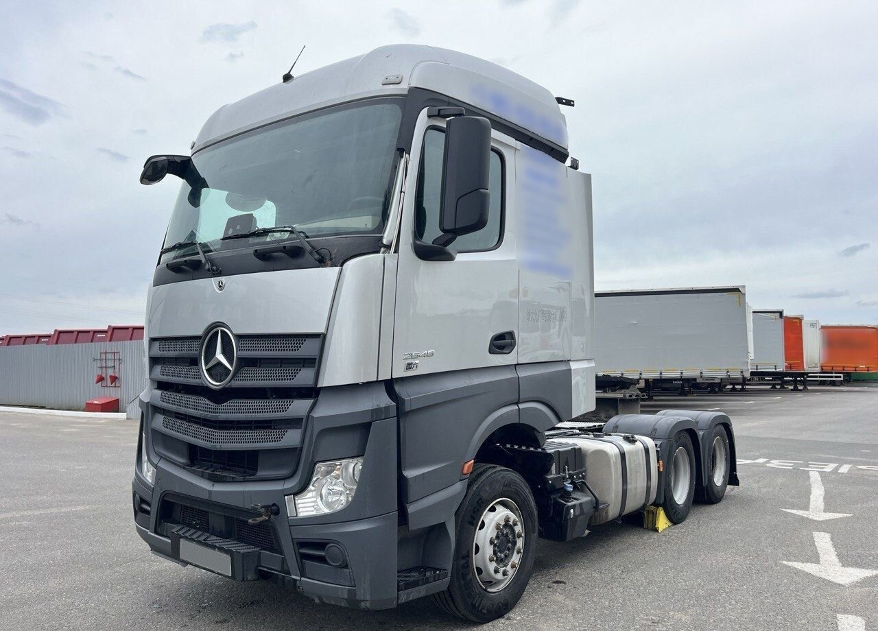 Mercedes-Benz Actros - Тягач: фото 3 Mercedes-Benz Actros - Тягач: фото 3