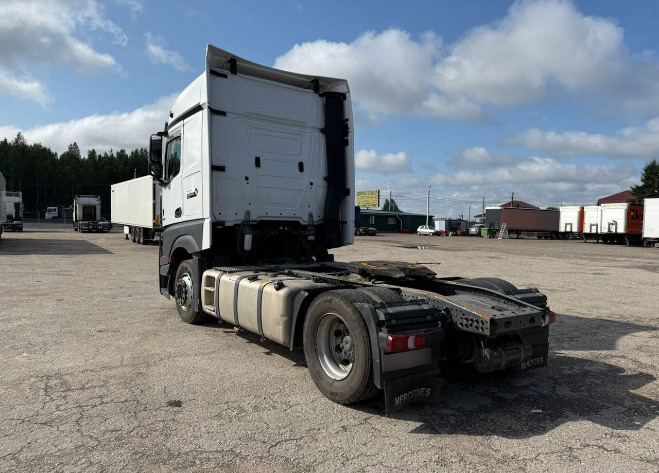 Mercedes-Benz Actros - Тягач: фото 5 Mercedes-Benz Actros - Тягач: фото 5
