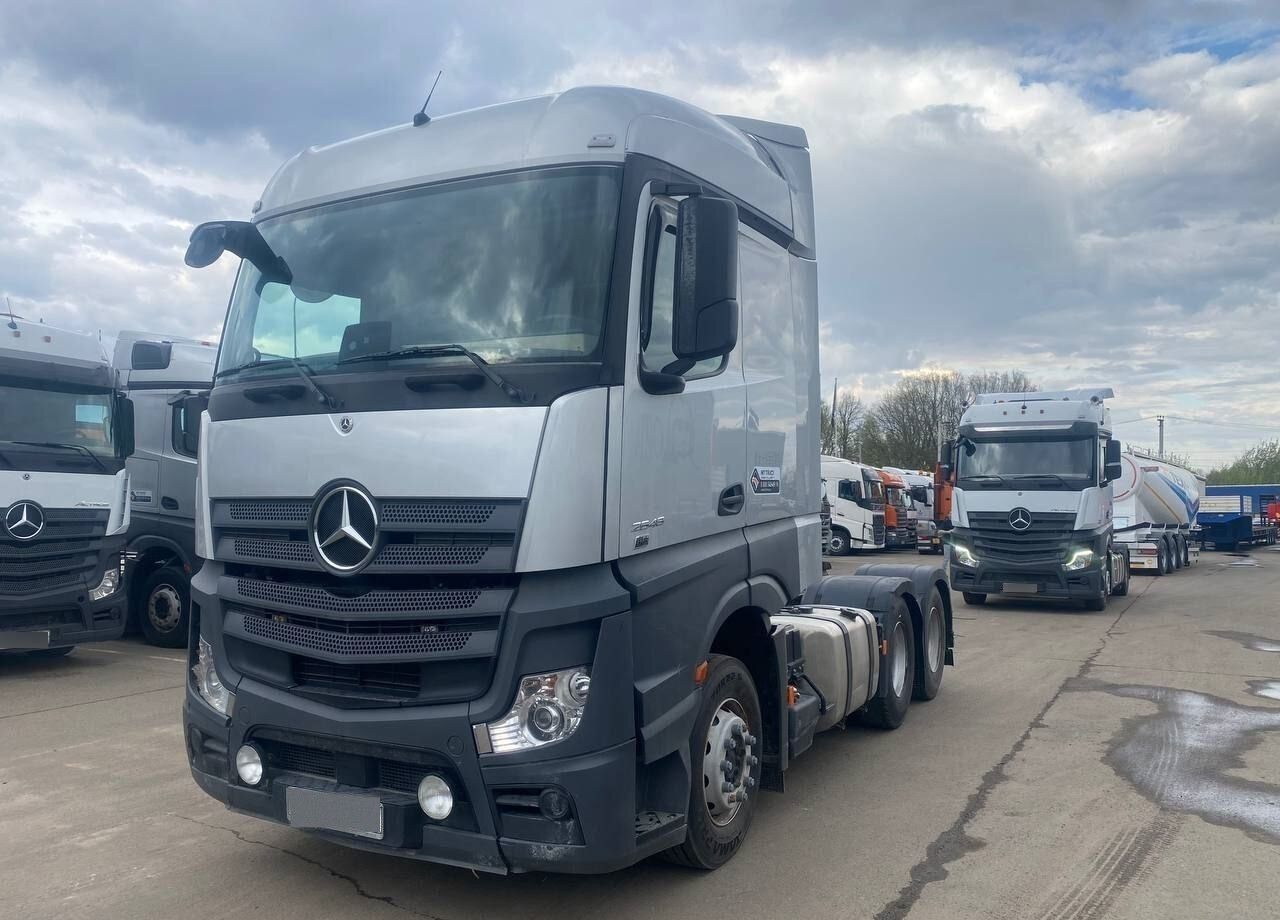 Mercedes-Benz Actros - Тягач: фото 3 Mercedes-Benz Actros - Тягач: фото 3