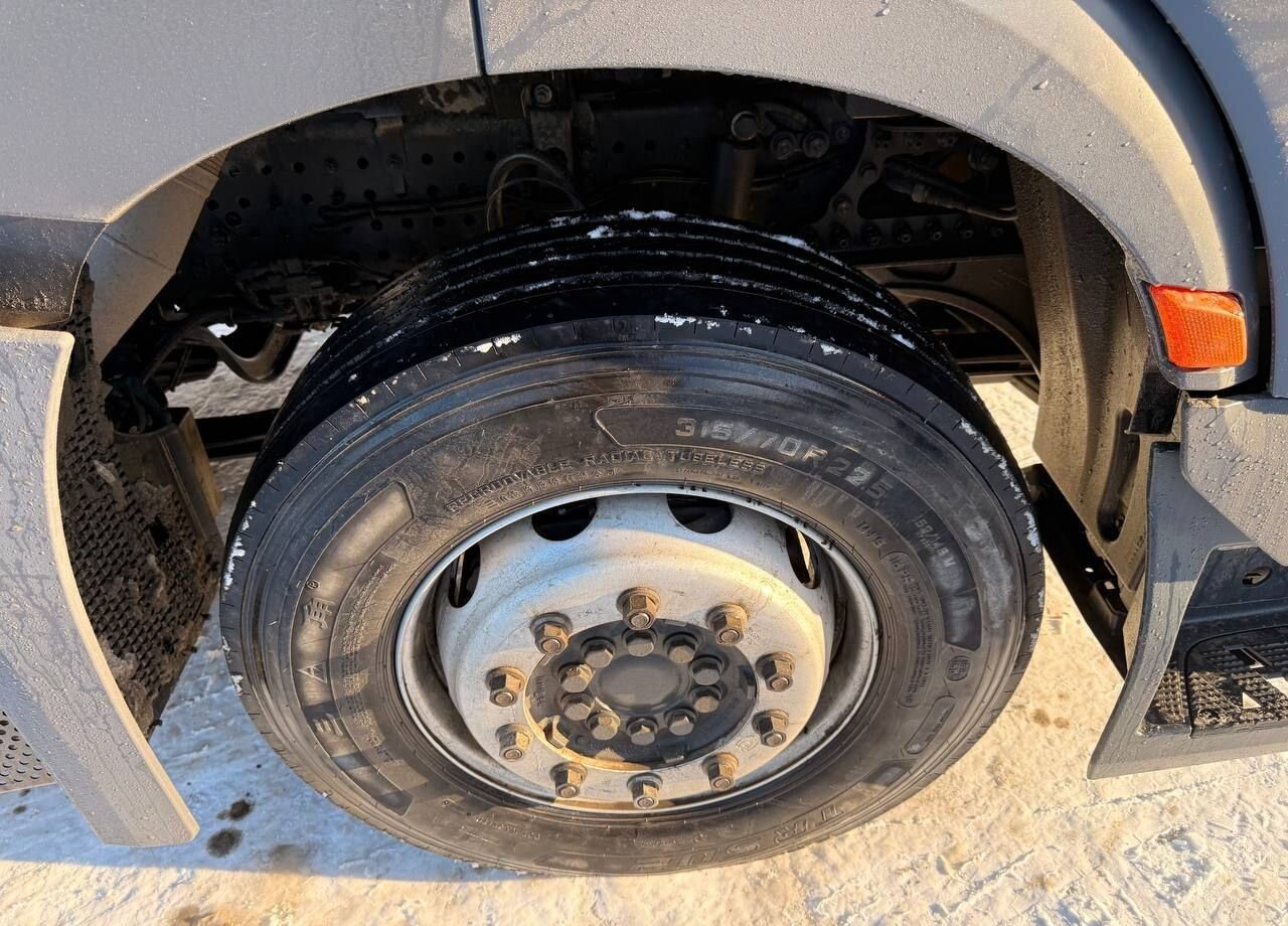 Тягач Mercedes-Benz Actros: фото 11