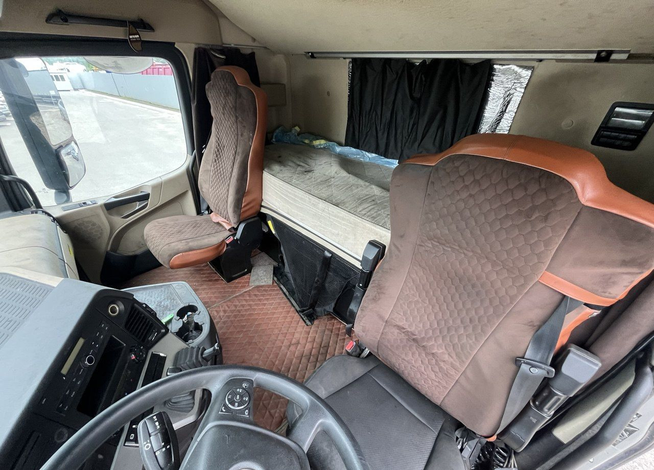 Тягач Mercedes-Benz Actros: фото 9 Тягач Mercedes-Benz Actros: фото 9