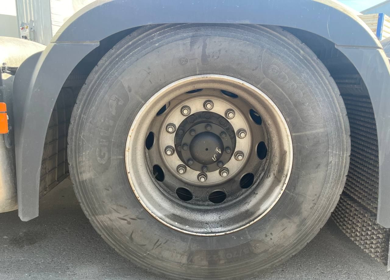 Тягач Mercedes-Benz Actros: фото 12 Тягач Mercedes-Benz Actros: фото 12