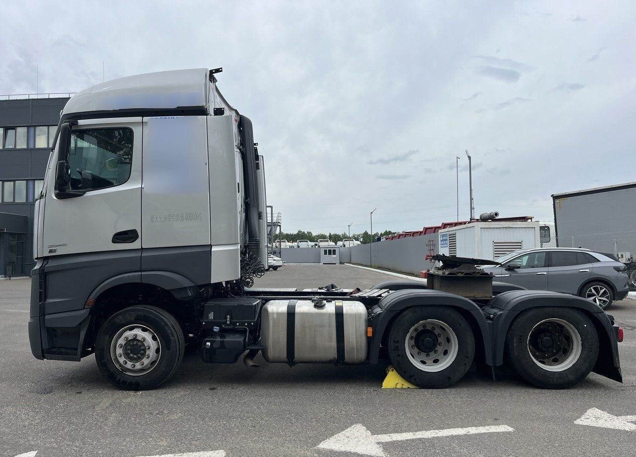 Mercedes-Benz Actros - Тягач: фото 4 Mercedes-Benz Actros - Тягач: фото 4