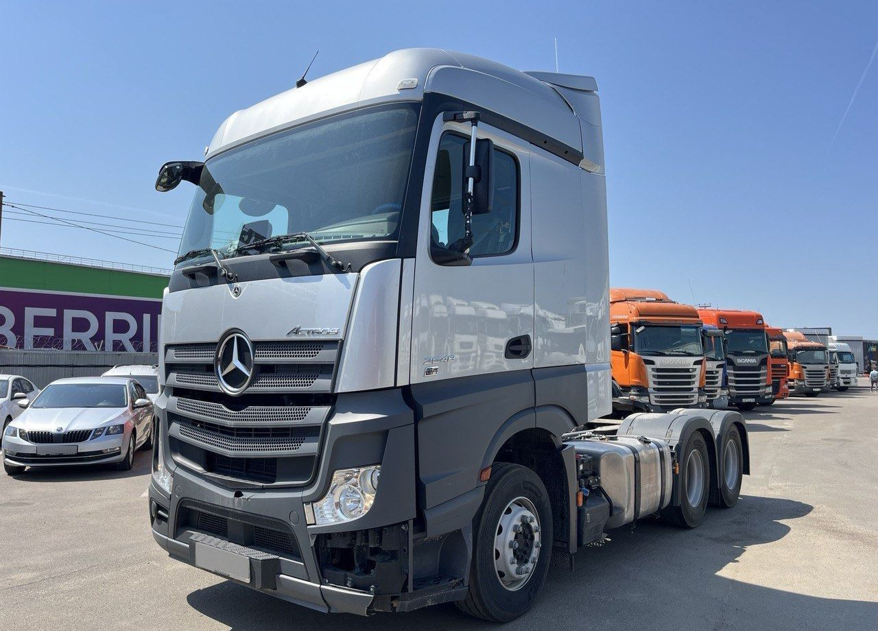 Mercedes-Benz Actros - Тягач: фото 3 Mercedes-Benz Actros - Тягач: фото 3