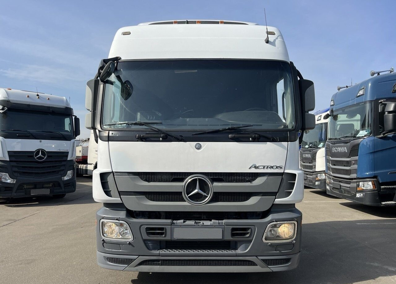 Mercedes-Benz Actros - Тягач: фото 2 Mercedes-Benz Actros - Тягач: фото 2