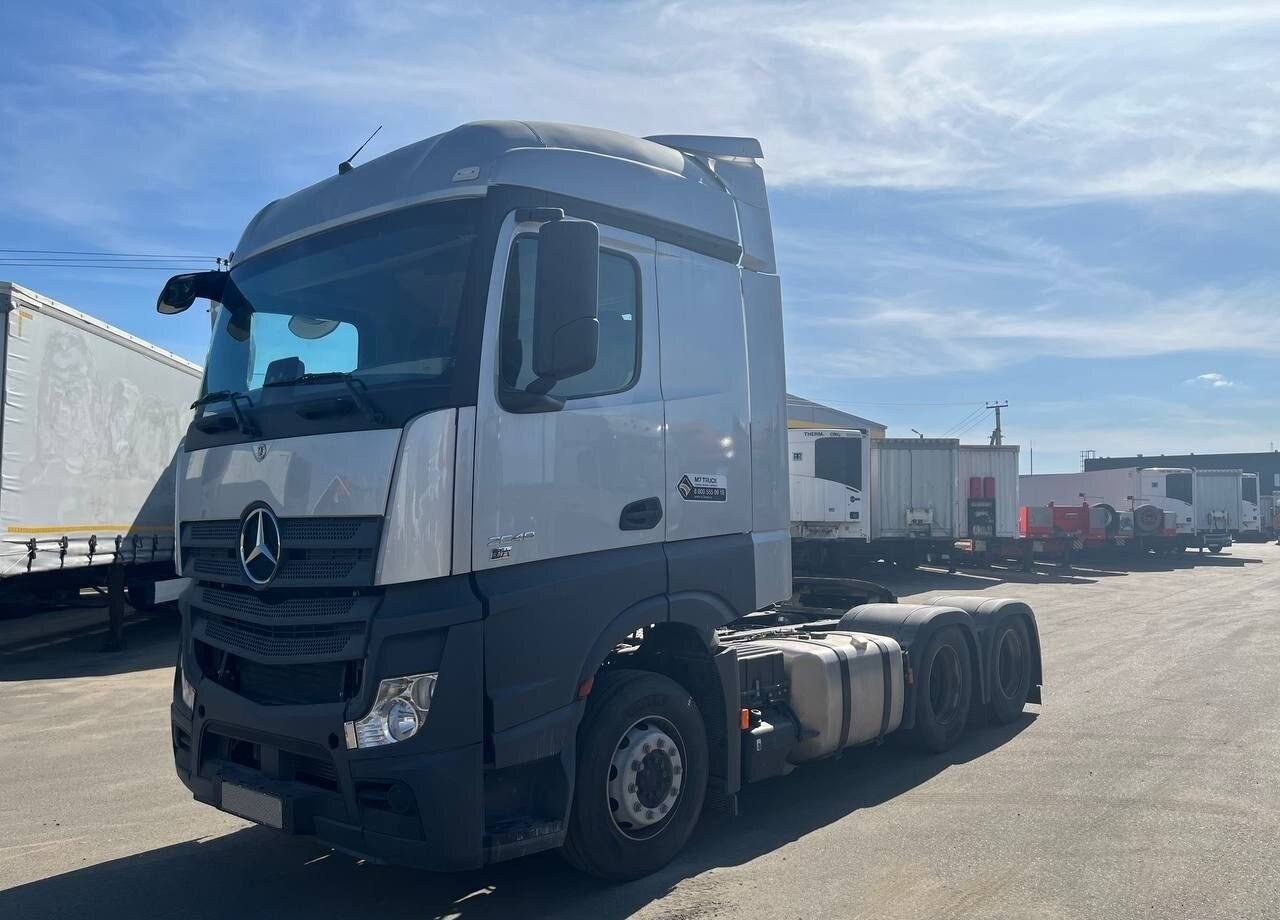 Mercedes-Benz Actros - Тягач: фото 3 Mercedes-Benz Actros - Тягач: фото 3