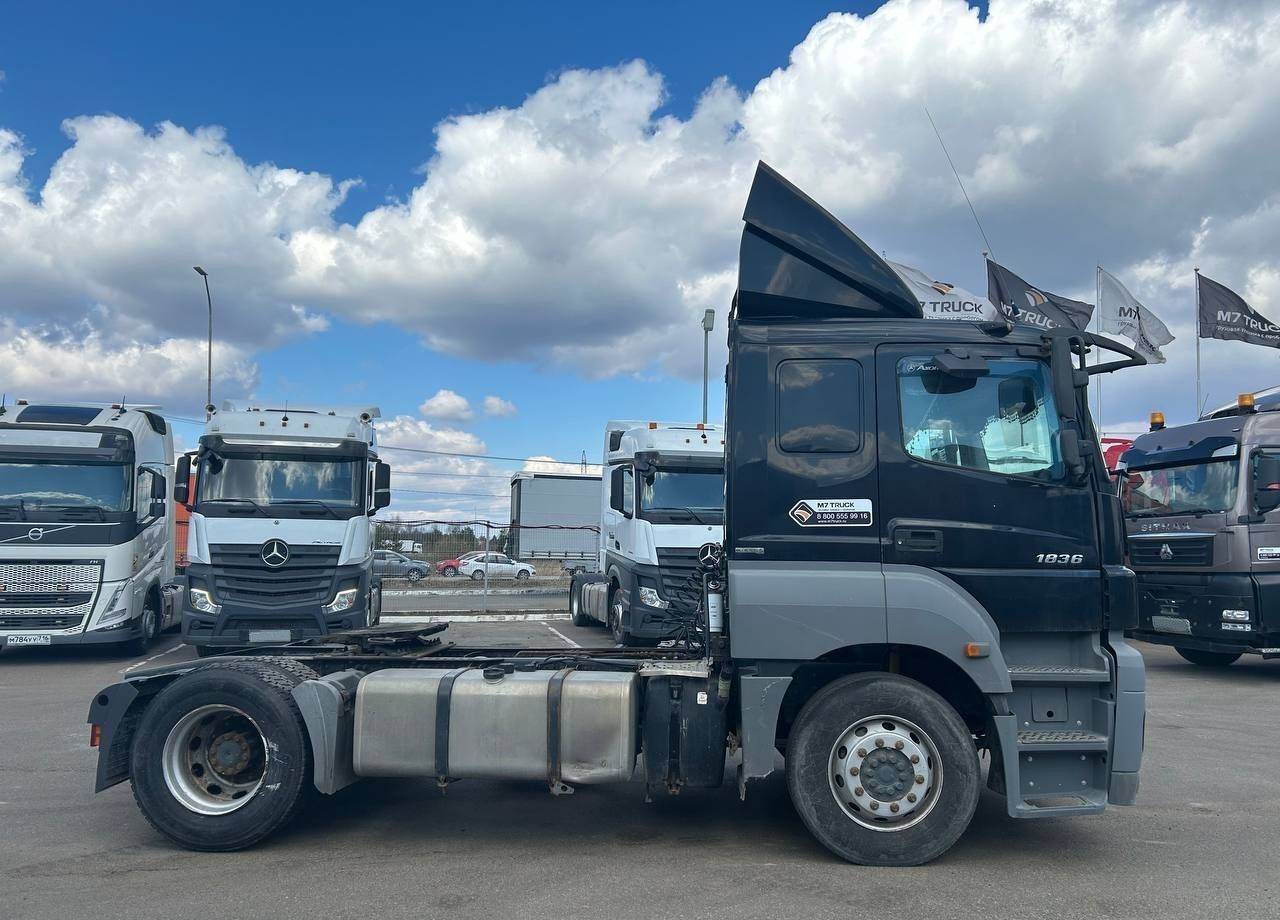 Тягач Mercedes-Benz Axor: фото 8