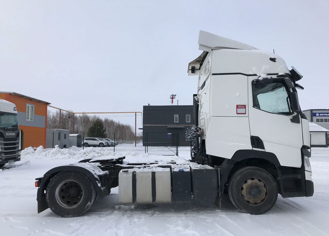 Тягач Renault T-Series: фото 8