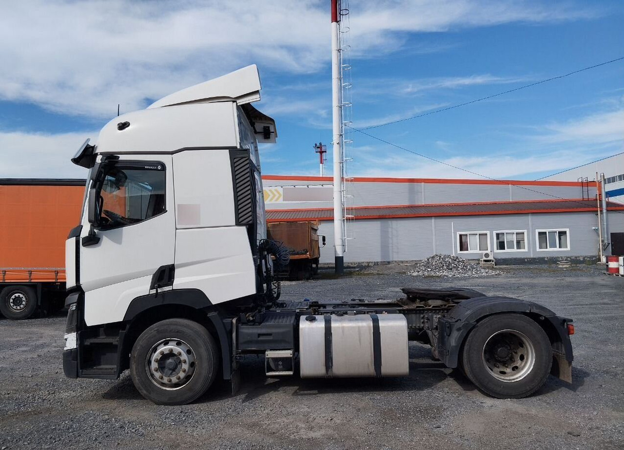 Renault T-Series - Тягач: фото 4 Renault T-Series - Тягач: фото 4