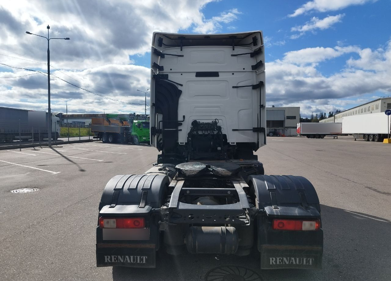 Тягач Renault T-Series: фото 6 Тягач Renault T-Series: фото 6