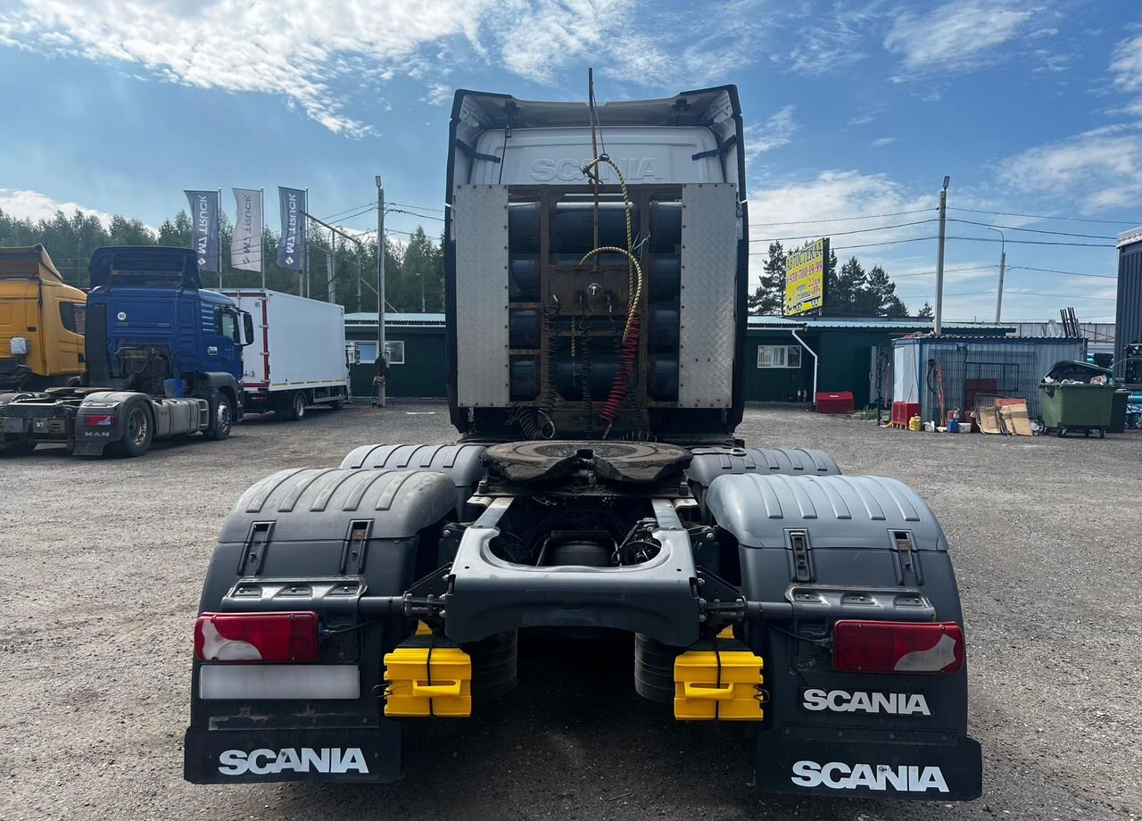 Тягач Scania R: фото 6