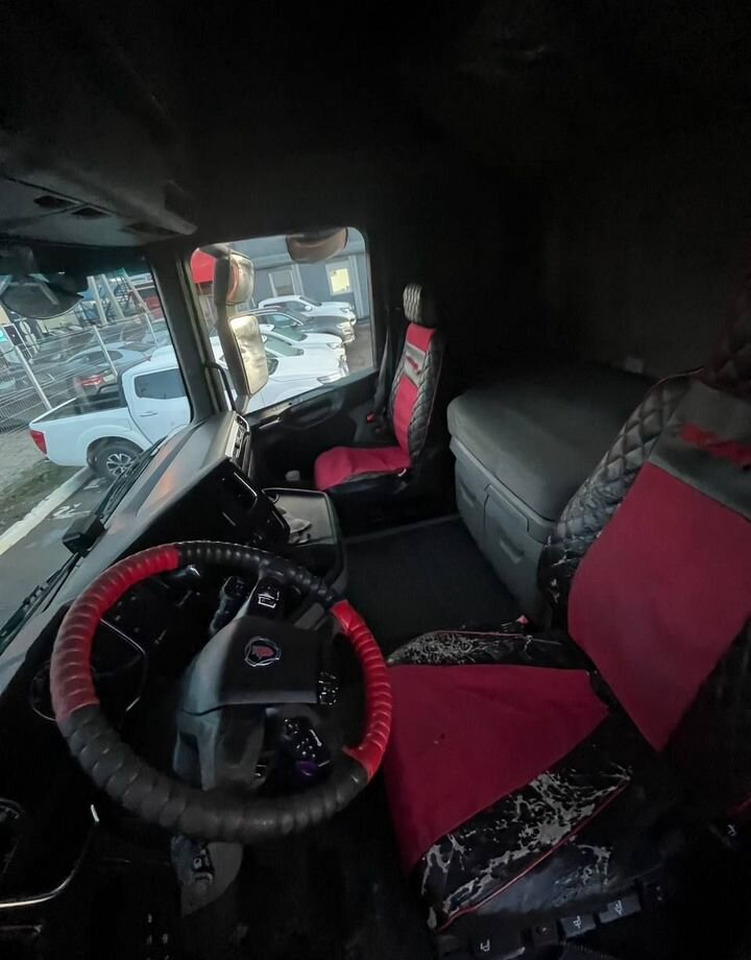 Тягач Scania R: фото 11