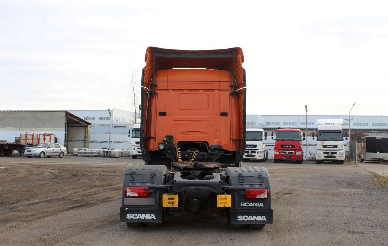 Тягач Scania R: фото 6