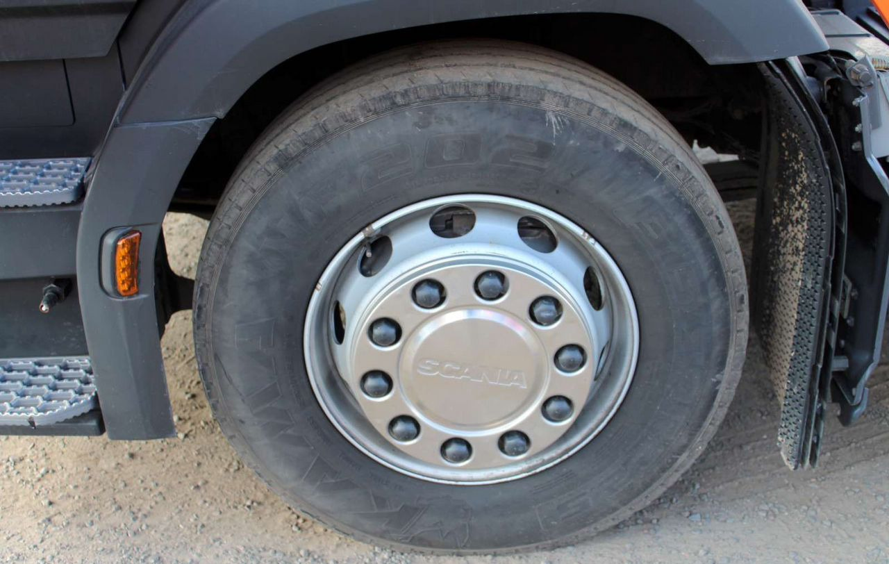 Тягач Scania R: фото 11