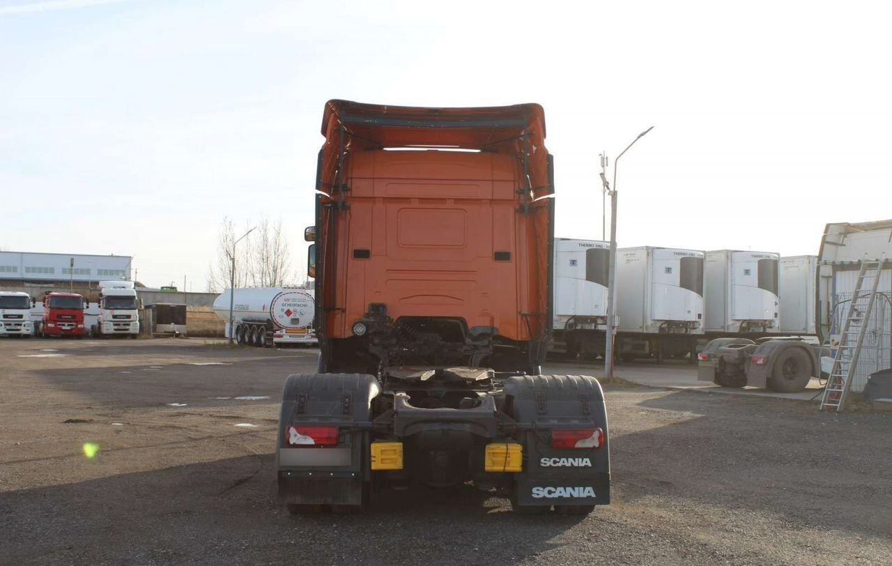 Тягач Scania R: фото 6