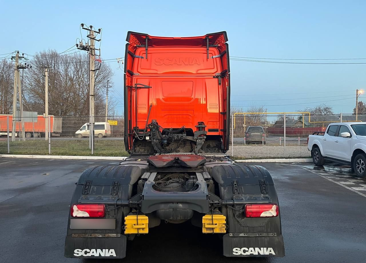 Тягач Scania R: фото 6