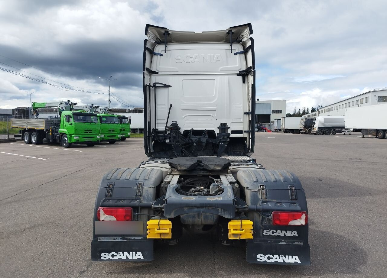 Тягач Scania R: фото 6