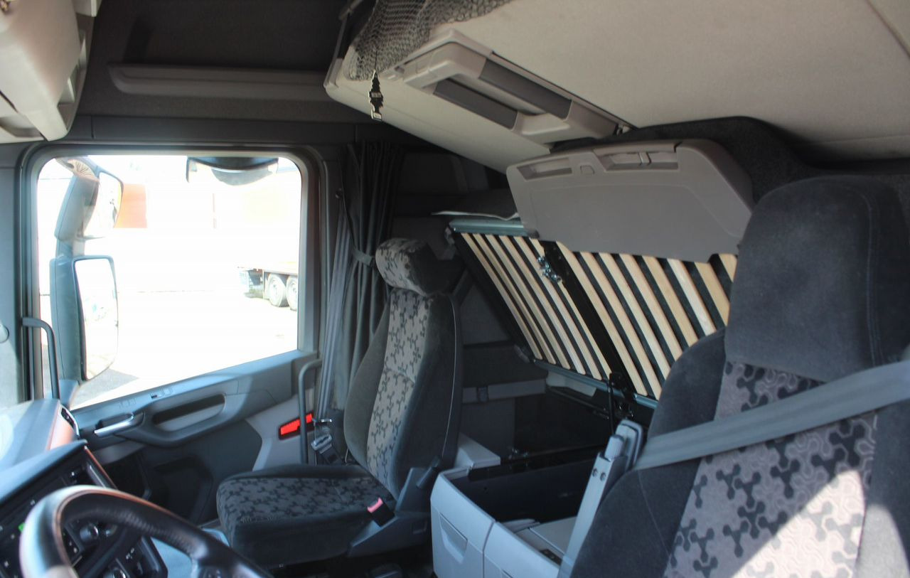 Тягач Scania R: фото 9