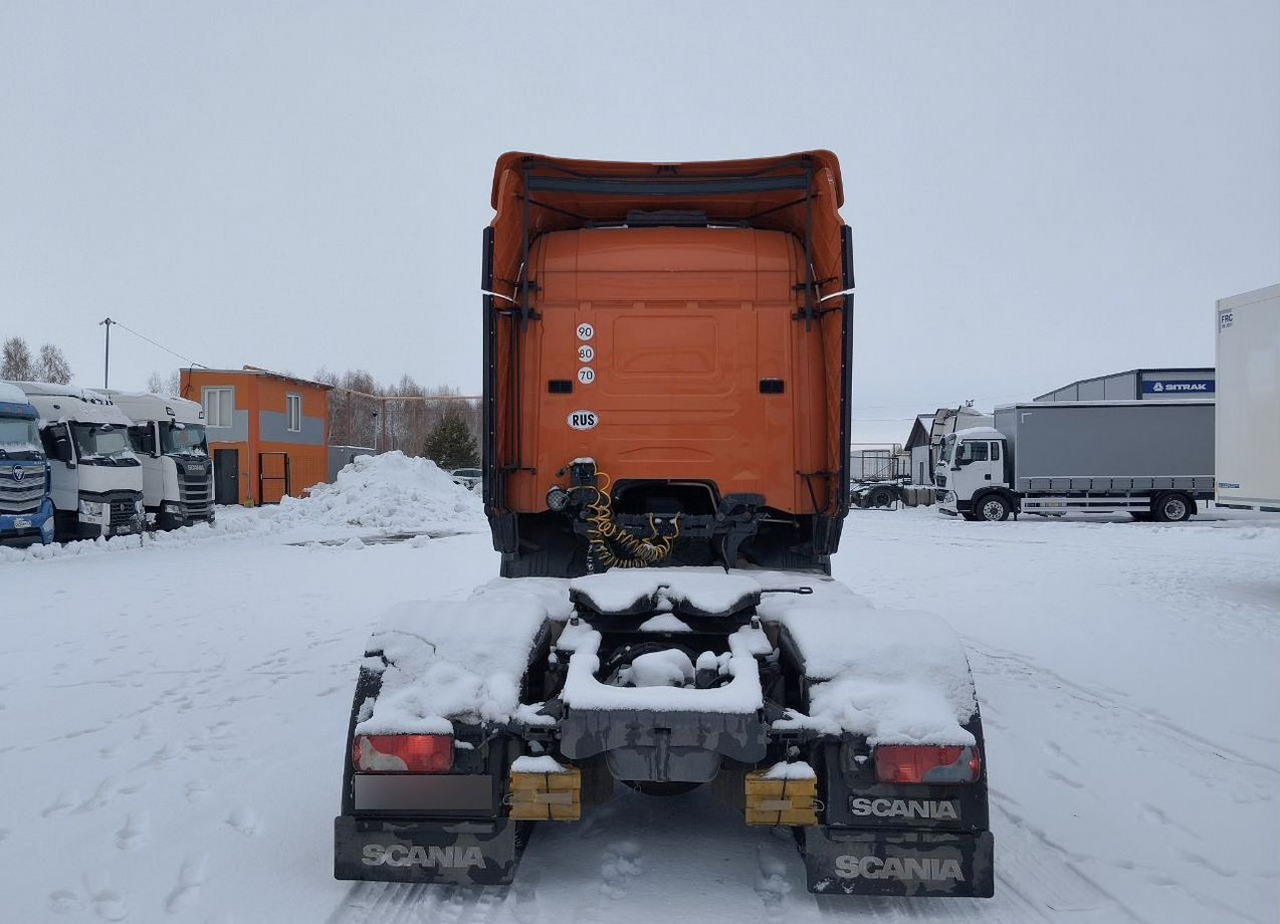 Тягач Scania R: фото 6