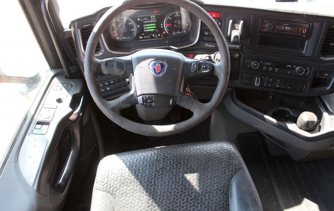 Тягач Scania R: фото 10