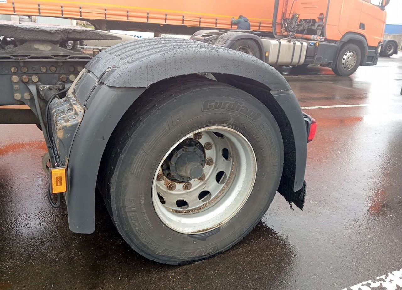 Тягач Scania R: фото 11