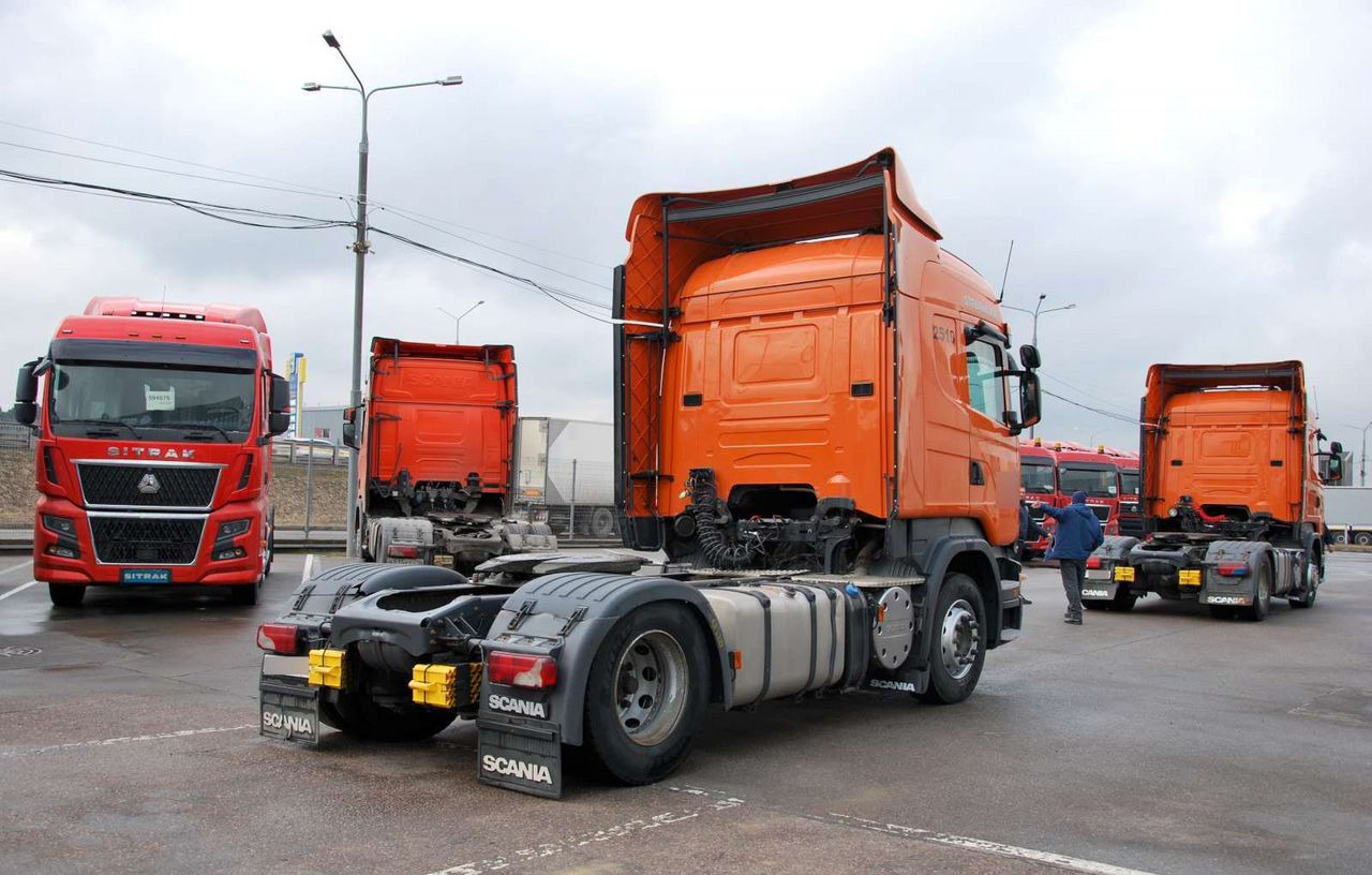 Тягач Scania R: фото 7