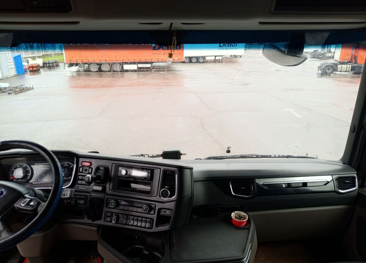 Тягач Scania R: фото 10 Тягач Scania R: фото 10