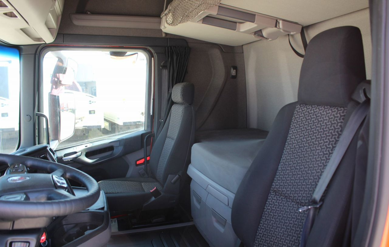 Тягач Scania R: фото 9 Тягач Scania R: фото 9