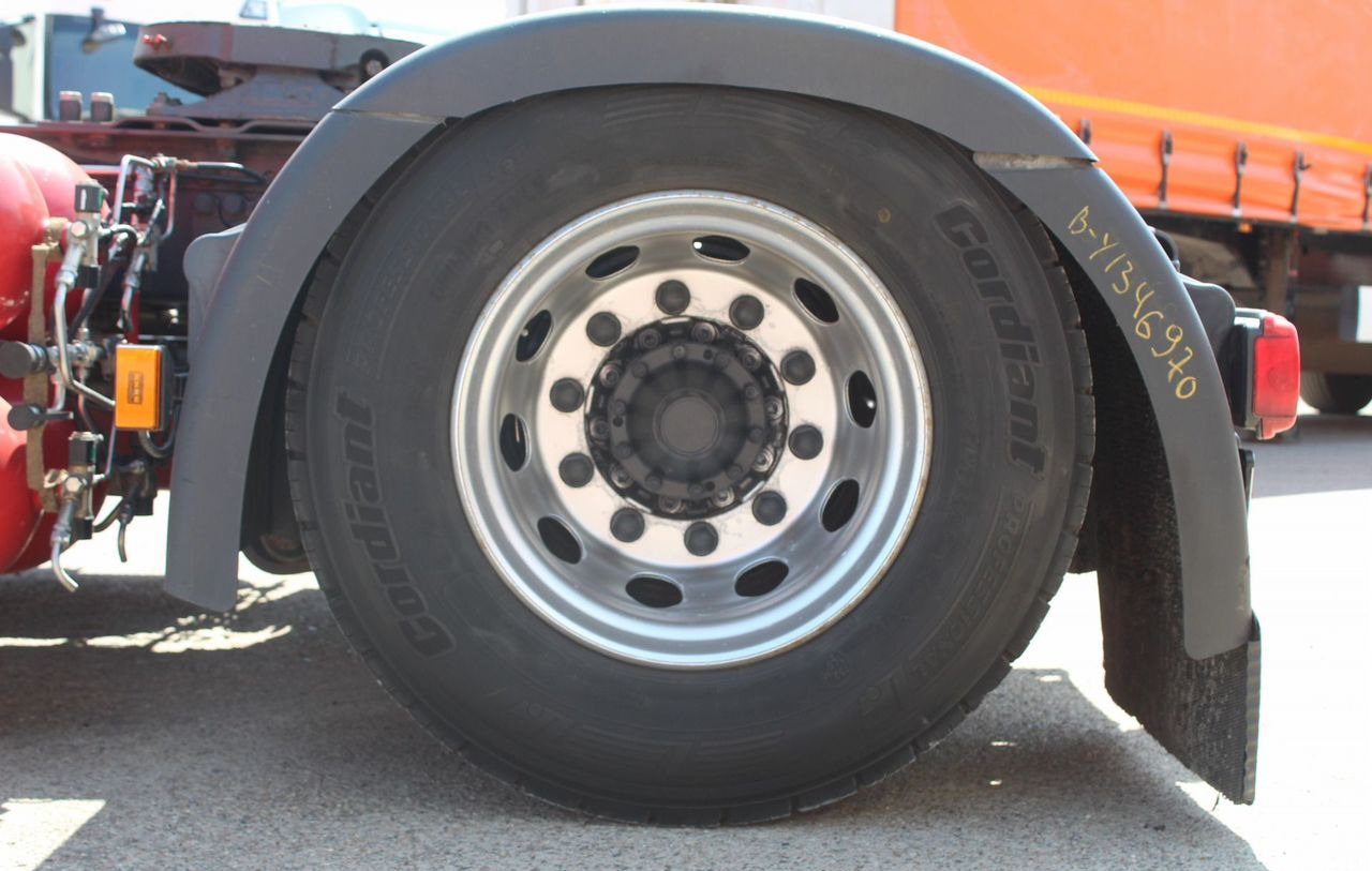 Тягач Scania R: фото 12