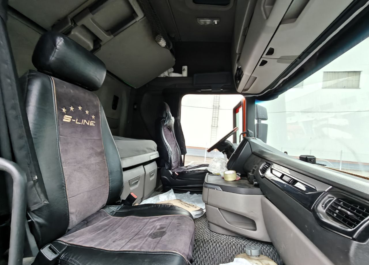 Тягач Scania R: фото 9 Тягач Scania R: фото 9