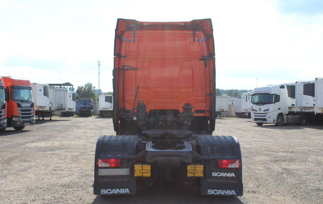 Тягач Scania R: фото 6