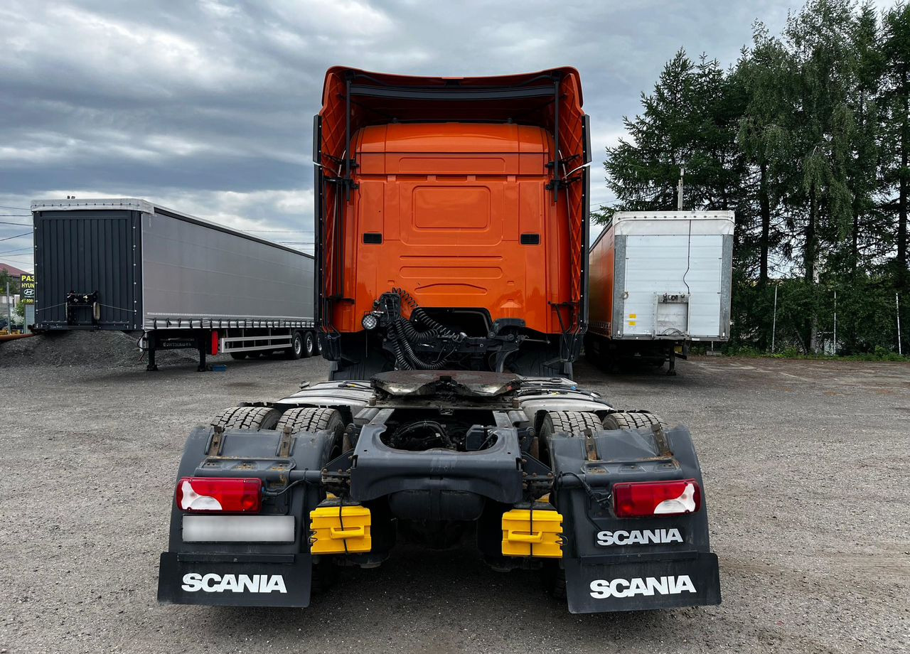 Тягач Scania R: фото 6