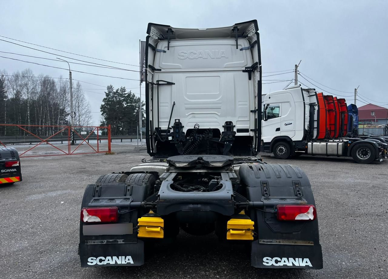 Тягач Scania R: фото 6