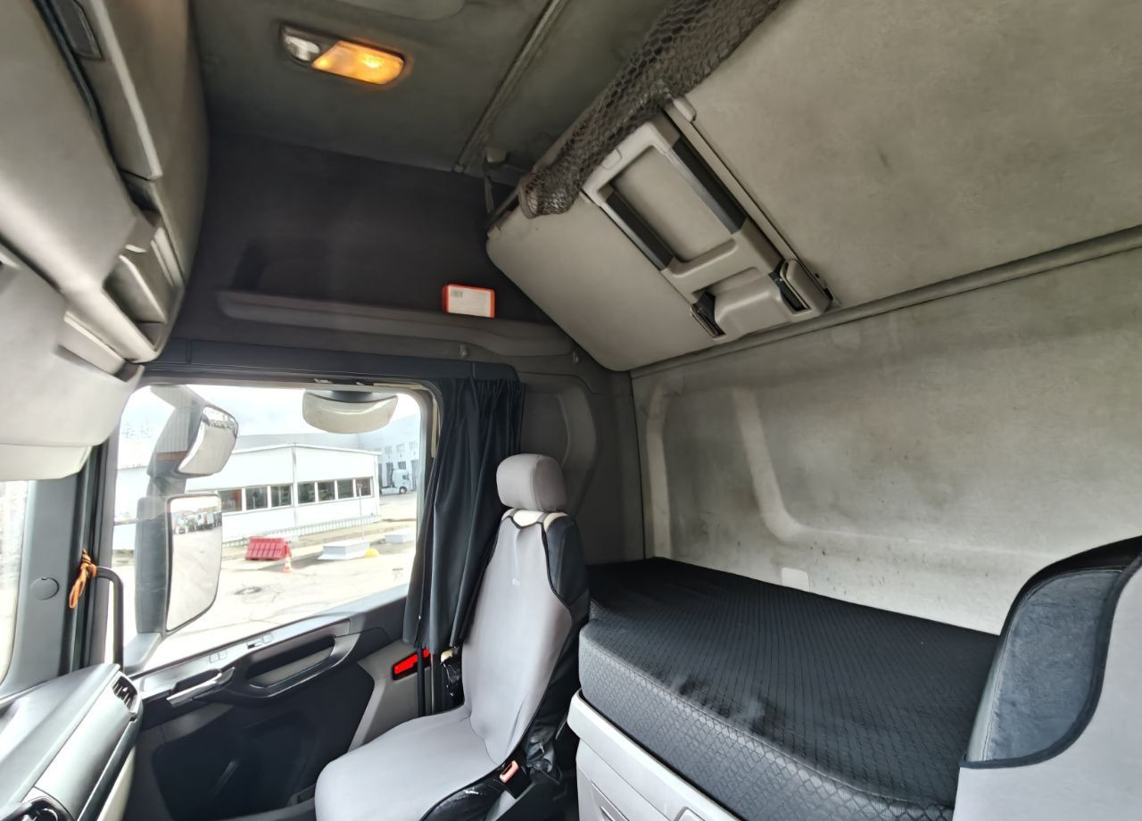 Тягач Scania R: фото 10